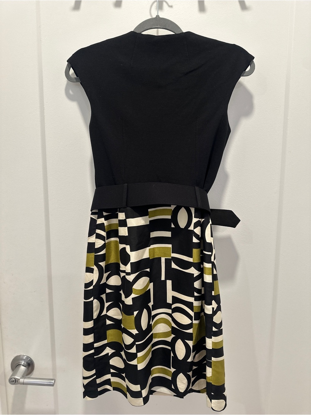 Milly Silk Cocktail Dress Size 2 Belted Mini Designer Office Luxury Sleeveless - Picture 4 of 9